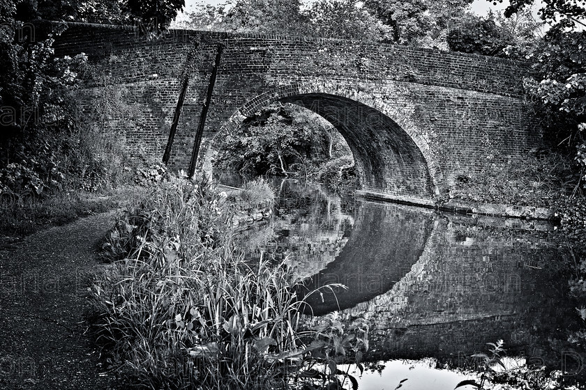 IMG 3795 
 Bridge over troubled waters 
 Keywords: Reflections, black & white, Kennet & Avon Canal, Berkshire